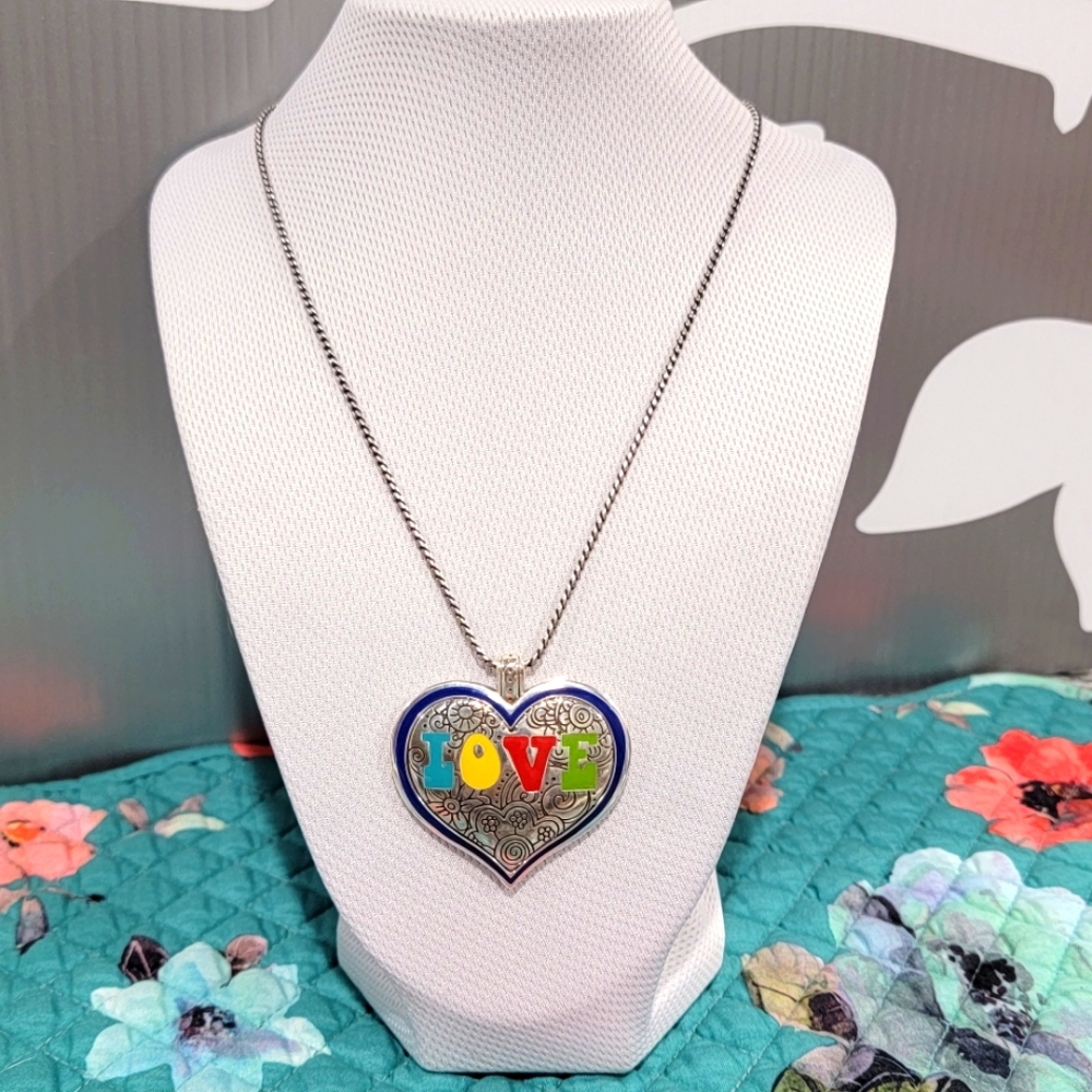 BRIGHTON 50th ANNIVERSARY LIMITED EDITION COLORFUL SUMMER LOVE HEART REV…